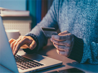 我想知道现在农村信用社贷5万有什么要求啊？好申请吗？